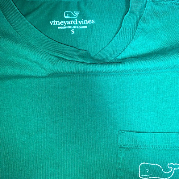 VINEYARD VINES Vintage Whale Long Sleeve Pocket Tee - Picture 2 of 3